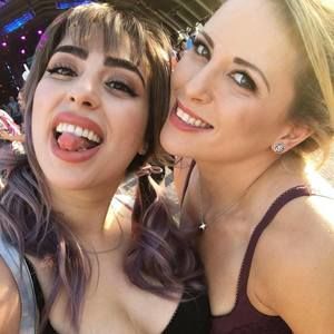 Meet your Posher, Gena